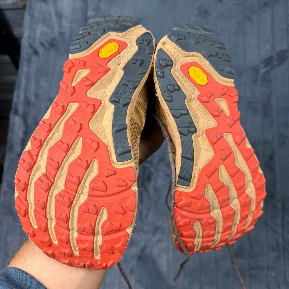 Altra Timp Hiker Mens 9.5 Tan Orange Trail Hiking Boots AL0A82CC921 Vibram